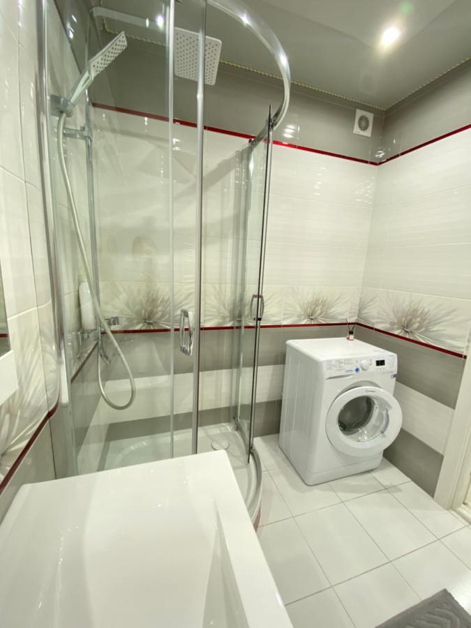 Two Bedroom Large Apartment In Chisinau Luaran gambar