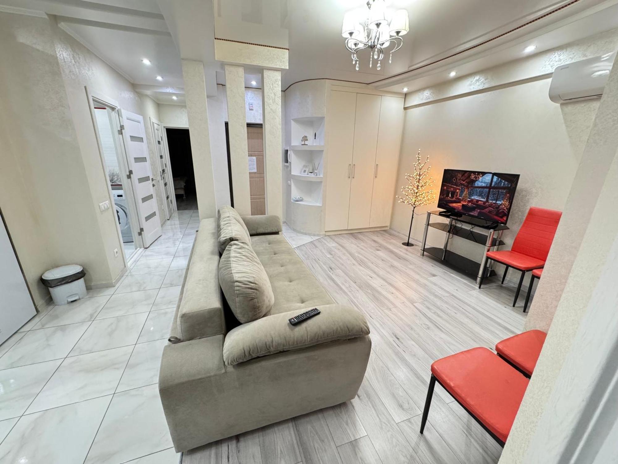 Two Bedroom Large Apartment In Chisinau Luaran gambar